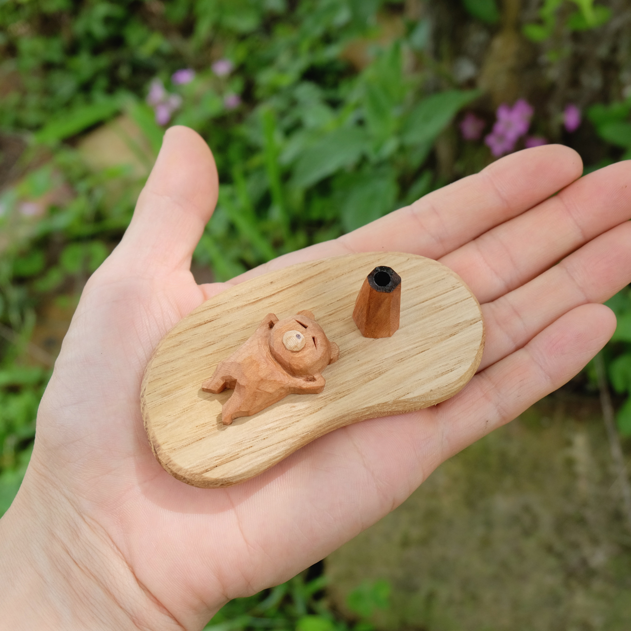 木陰がほしいタイニークマ